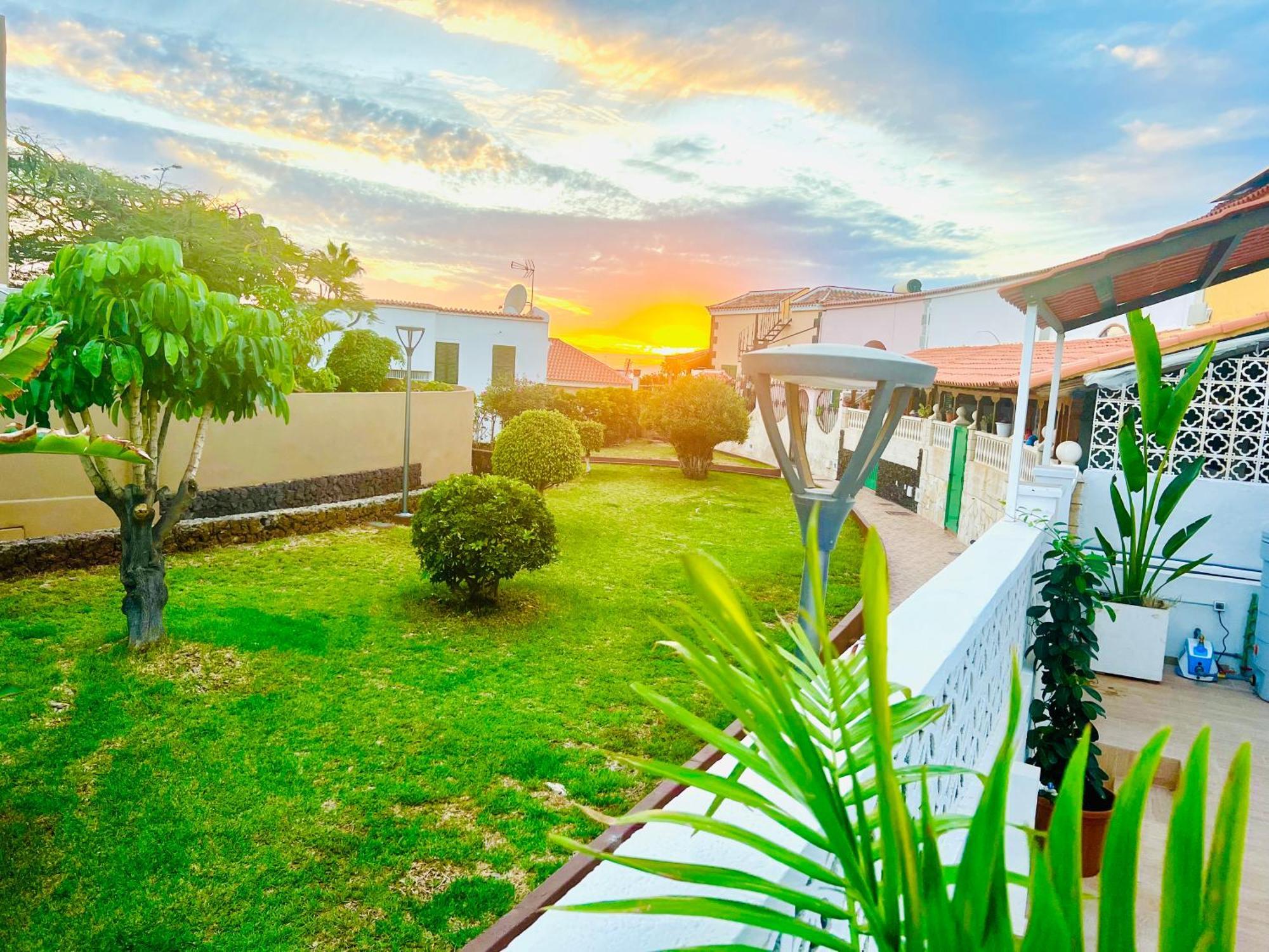Lavitalsol Costa Adeje  Exteriör bild